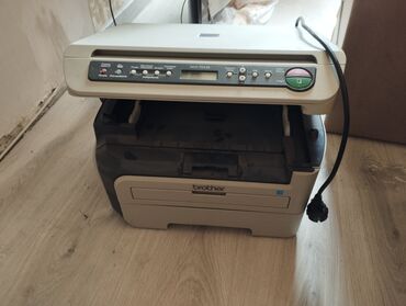 Printerlər: Salam kseroks aparatı satılır ideal vəziyyətdədi yenidi istifadə