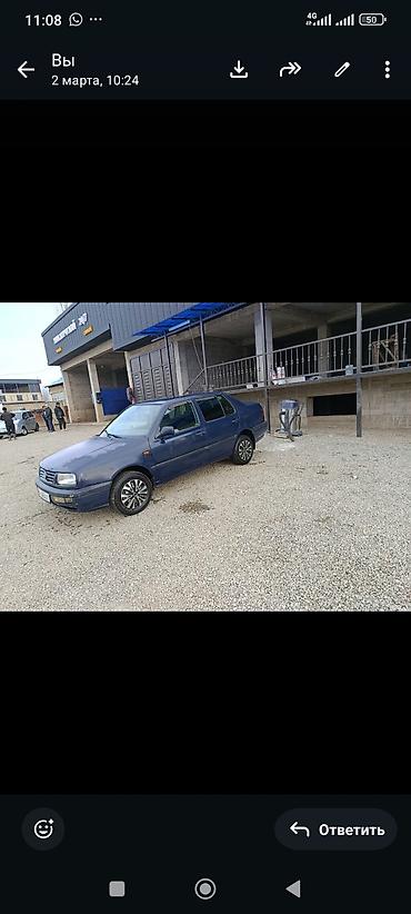 салон машины: Volkswagen Vento: 1997 г., 1.8 л, Механика, Бензин, Седан — 3