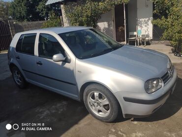 кредит машины: Volkswagen Golf: 1998 г., 1.6 л, Автомат, Бензин, Хэтчбэк