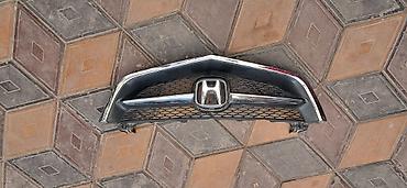 Решетка радиатора Honda 1999 г., Б/у, Оригинал