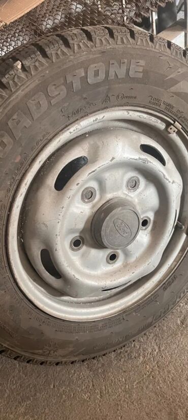 Disk təkərlər: Disk təkər Ford 195 / 70 / R 15, 5 Boltlu