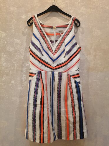 серебристые платья: Коктейльное платье, M (EU 38)