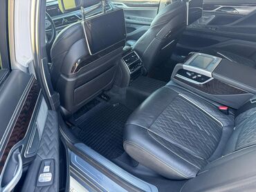 BMW: BMW 750: 2020 г., 4.4 л, Автомат, Бензин — 9
