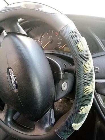 Auto oprema: NAVLAKA ZA VOLAN NOVA PVC-CARBON VRHUNSKI KVALITET AKCIJA | Cene — 2