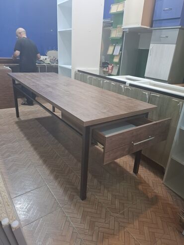 Ofis dəst mebeli: Parta tek neferlik 50/60 sm 28 azn Parta iki neferlik 100/50 sm — 26