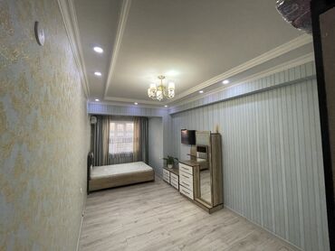 кв в г ош: 2 комнаты, 80 м², Элитка, 4 этаж, Евроремонт