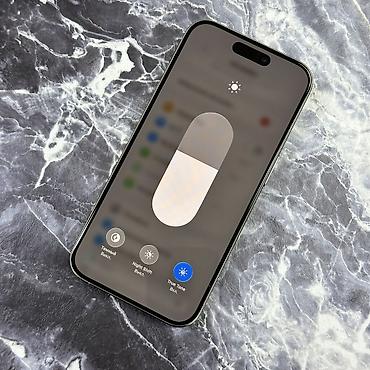 Apple iPhone: IPhone 15 Pro, Б/у, 256 ГБ, Natural Titanium, Защитное стекло, Чехол, 95 % — 8