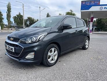 маленькие дешевые машины: Chevrolet Spark: 2019 г., 1 л, Автомат, Бензин, Хэтчбэк — 5