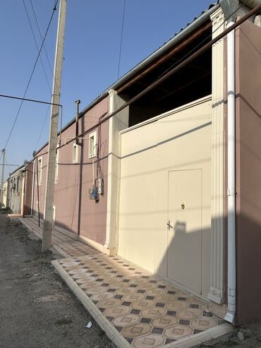 yeni guneslide 4 otaqlı evler: 3 otaqlı, 135 kv. m, Kredit yoxdur, Yeni təmirli