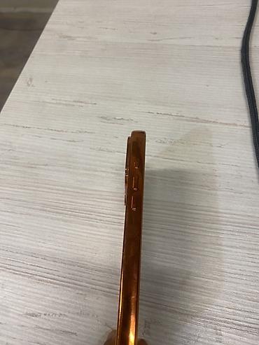 Мобильные телефоны и аксессуары: Salam İphone 17 pro max Dubaydır 350 AZN İstəyən olsa vatçat — 2