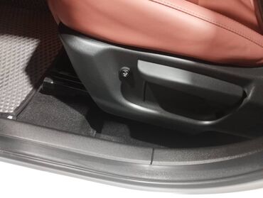 Другие детали кузова: Свежий Состояние как новый Год 2025 Кроссовер белого цвета в — 6