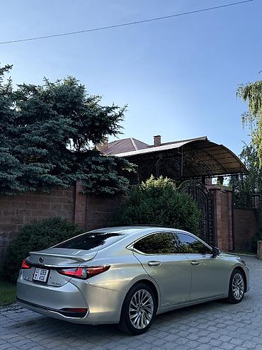 Lexus: Lexus ES: 2019 г., 2.5 л, Автомат, Гибрид, Седан — 2