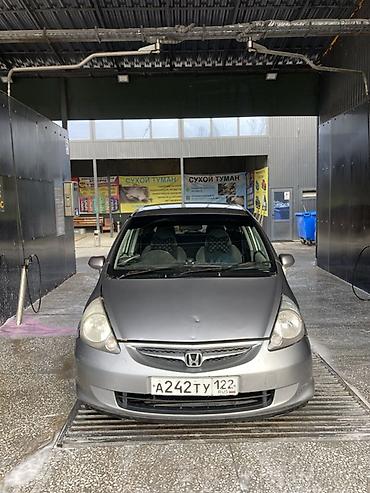 Honda: Honda Fit: 2003 г., Хэтчбэк at lalafo.kg — 2 Honda: Honda Fit: 2003 г., Хэтчбэк — 2