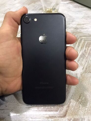 Apple iPhone: IPhone 7, 256 GB, Qara, Barmaq izi lalafo.az -da Apple iPhone: IPhone 7, 256 GB, Qara, Barmaq izi