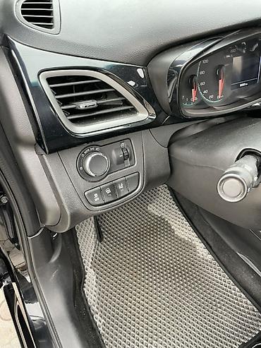 Chevrolet: Chevrolet Spark: 2020 г., 1 л, Автомат, Бензин, Хэтчбэк — 10