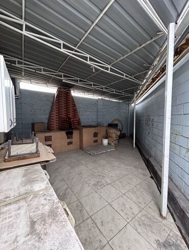 Долгосрочная аренда домов: 310 м², 9 комнат — 9