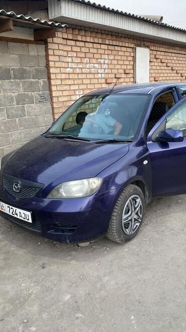 дешевые машины: Mazda Demio: 2003 г., 1.5 л, Автомат, Бензин, Хетчбек