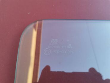 Auto delovi: Staklo desnih vrata Lada 2121 Niva. Polovno, ocuvano. Originaalno — 10