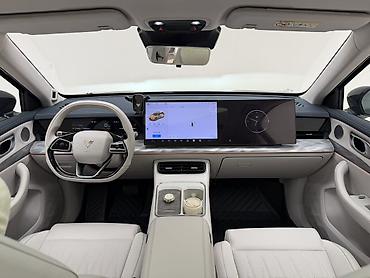 Другие автомобили: Hozon Neta L 📌 О машине: — 2024 год — пробег: 27 000 км — — 9