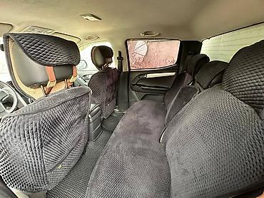 исузу ельф: Isuzu D-Max: 2019 г., 3 л, Автомат, Дизель, Пикап — 5