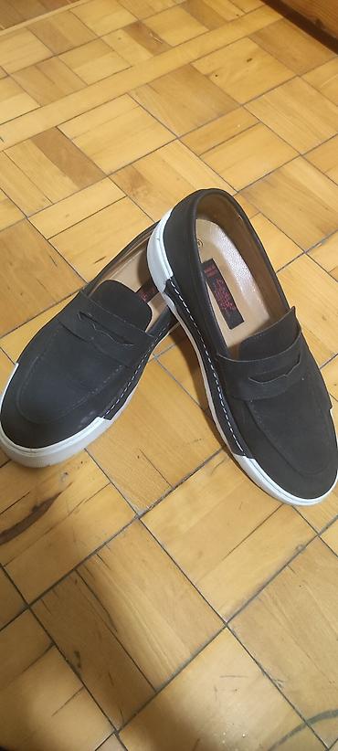 kişi ucun belsta ev şap şapları: Qara mokasin tipli slip-on kişi ayaqqabısı - Rəng: Qara, kontrast ağ — 2