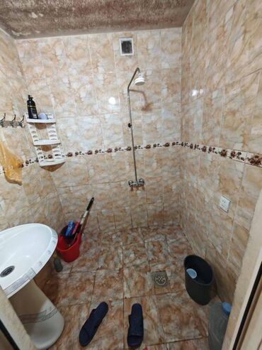 Köhnə tikili: Ağcabədi, 3 otaqlı, Köhnə tikili, 70 kv. m — 4