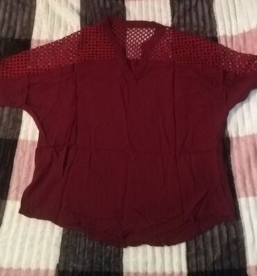 Рубашки и блузы: M (EU 38)