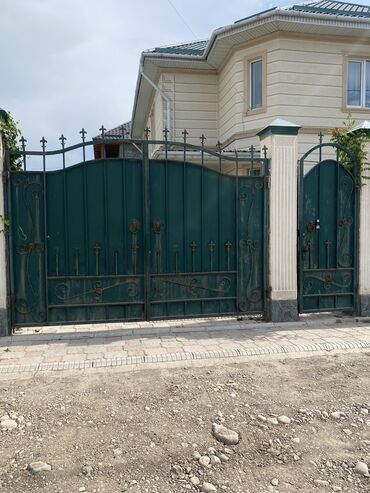 бу забор: Ворота б/уразмер:3,5ширинавысота железо 2ка