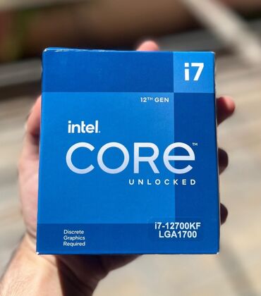 Ana platalar: Prosessor Intel Core i7 12700KF, > 4 GHz, > 8 nüvə, Yeni