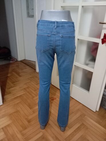 Farmerke: 36, Teksas, Visok struk, Ravne nogavice — 7