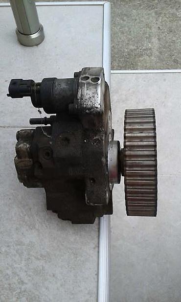 momo volan: BOS PUMPA ZA RENAULT CLIO, GRAND ESPACE, GRAND SCENIC — 1