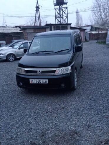 срочно срочно продаю: Honda Stepwgn: 2004 г., 2 л, Автомат, Бензин, Вэн/Минивэн