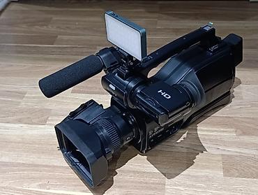 Sony peşəkar video kamera - Model xətti: Sony HD shoulder-mount tipli