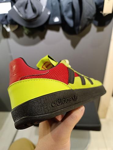 Кроссовки и спортивная обувь: Мужские кроссовки, 43, Adidas, Новый, цвет - Зеленый, Самовывоз, Платная доставка — 3