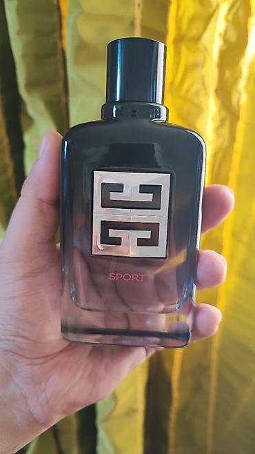 Şəxsi əşyalar: Givenchy Gentleman Society Sport 100 ml Edp Kişilər üçündür 2026 ilin — 1
