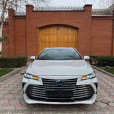 Toyota: Toyota Avalon: 2022 г., 2.5 л, Гибрид — 2