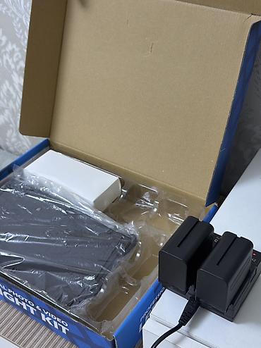 amaran 300c: Продам комплект LED-света Pro LED 800 + штатив 2 м Профессиональный — 3