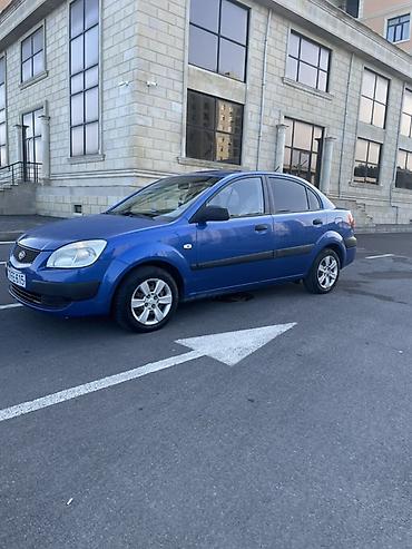 Kia: Maşın çox az sürülür və probeg orginaldır. Çaska feredo komplekt yeni — 2