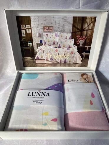 Posteljina: LUNA POSTELJINE CENA: 3100 DIN Materijal: 100% pamuk Komplet — 26