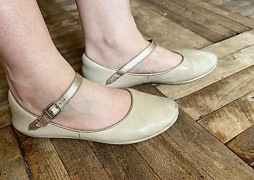 Туфли: Туфли, 38, Clarks, Б/у, цвет - Бежевый, Самовывоз — 1