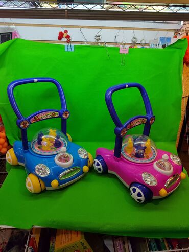 Игрушки: Каталка игрушка музыкальная для малышей в ассортименте🚗 Комплектация