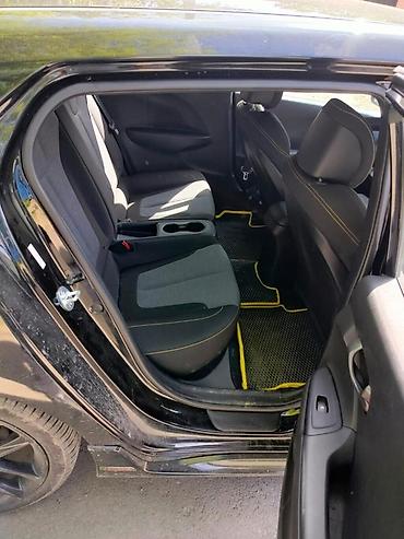 Hyundai: Hyundai Veloster: 2020 г., 1.6 л, Механика, Бензин, Хэтчбэк — 4