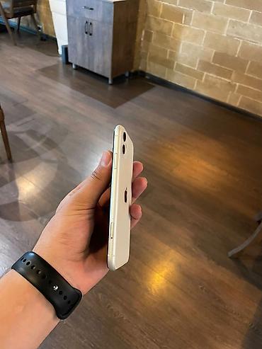 Apple iPhone: IPhone 11, Ağ — 5