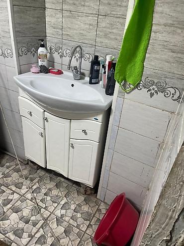 Продажа коттеджей и домов: Продается дом верхней части города КАРА Балта в удобном расположение at lalafo.kg — 9 Продажа коттеджей и домов: Продается дом верхней части города КАРА Балта в удобном расположение — 9