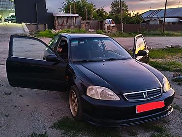e60 m5: Honda Civic: 1999 г., Механика, Бензин, Хэтчбэк — 6