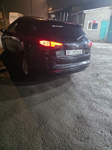 Kia: Kia Ceed: 2015 г., 1.4 л, Механика, Бензин, Универсал — 9