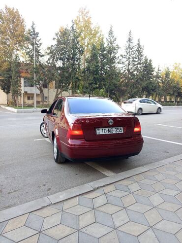 Volkswagen: Volkswagen Bora: 1.6 l | 1999 il Sedan — 9