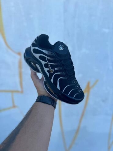 Patike: Patike, veličina - 46 — 2