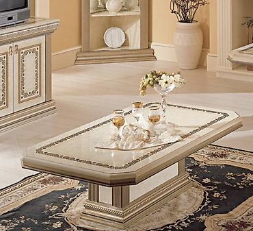 köhnə mebel satışı: Yeni, Divan, İtaliya — 2