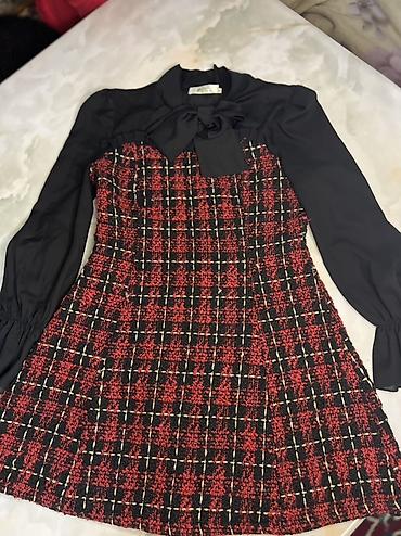 Другая женская одежда: Подборка женской одежды и аксессуаров: 1) Платье с сочетанием фактур — 1